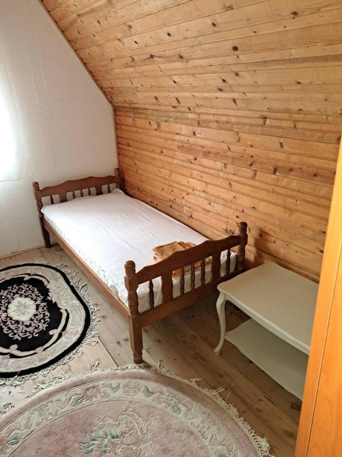 Zabljak Izdavanje Kuce 外观 照片