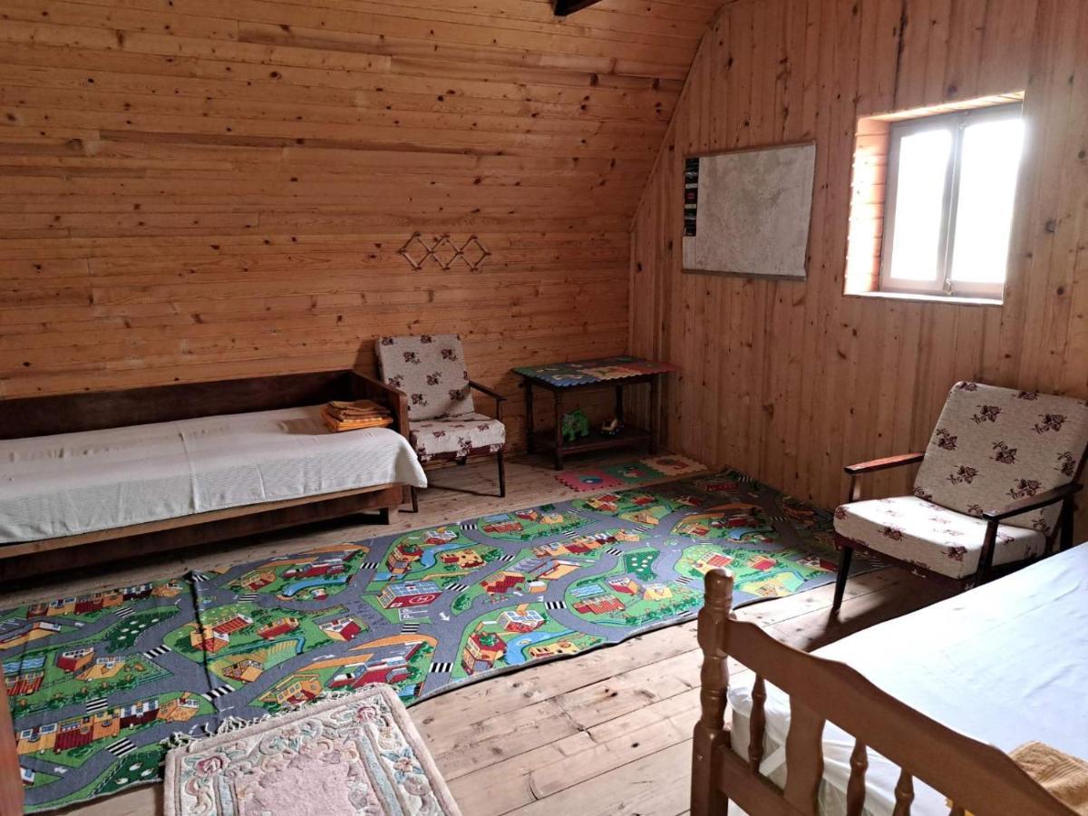 Zabljak Izdavanje Kuce 外观 照片