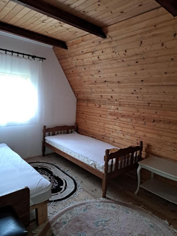 Zabljak Izdavanje Kuce 外观 照片